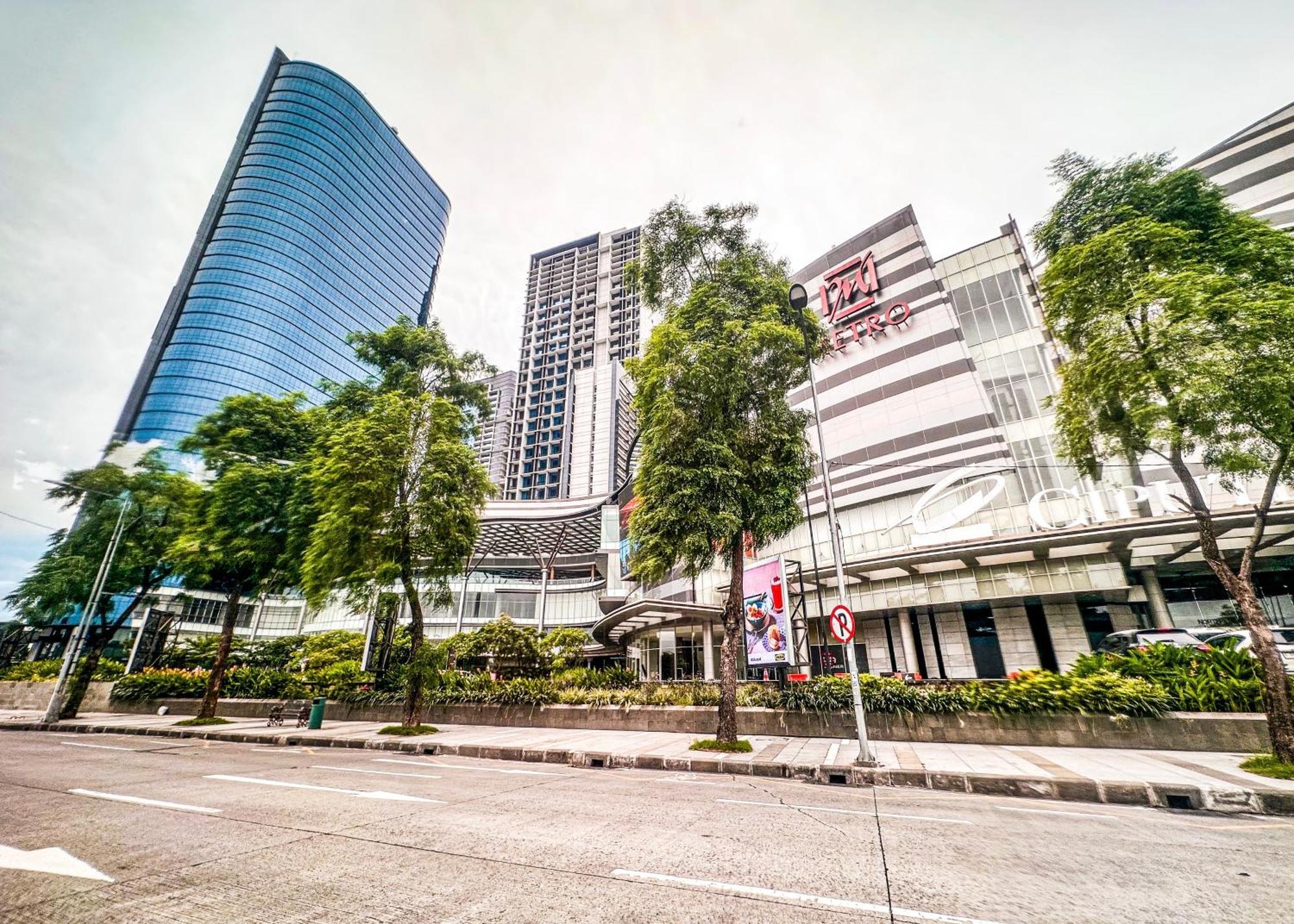 Appartement Opulence Corner 2br At Via Tower Ciputra World By Le Ciel Hospitality Surabaya