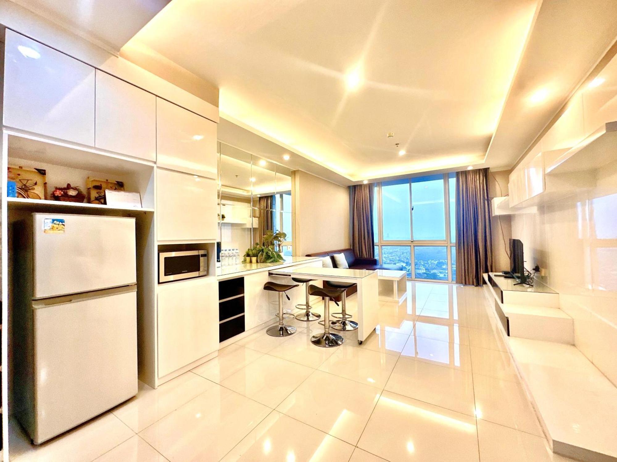 Opulence Corner 2br At Via Tower Ciputra World By Le Ciel Hospitality Appartement